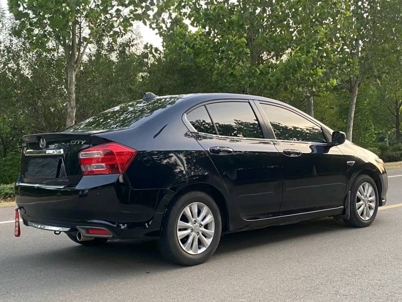 徐州12年本田锋范7