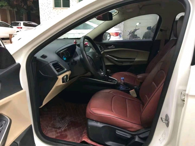 广州17年福特福睿斯6