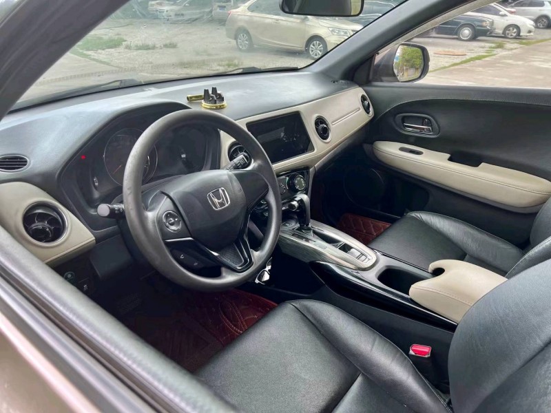 东莞16年本田XRV8