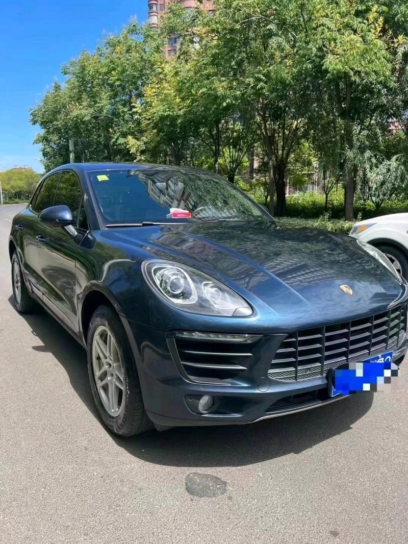东营15年保时捷Macan2