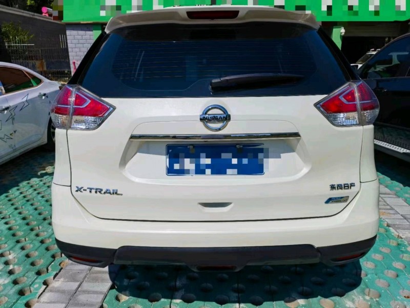 北京15年日产奇骏7