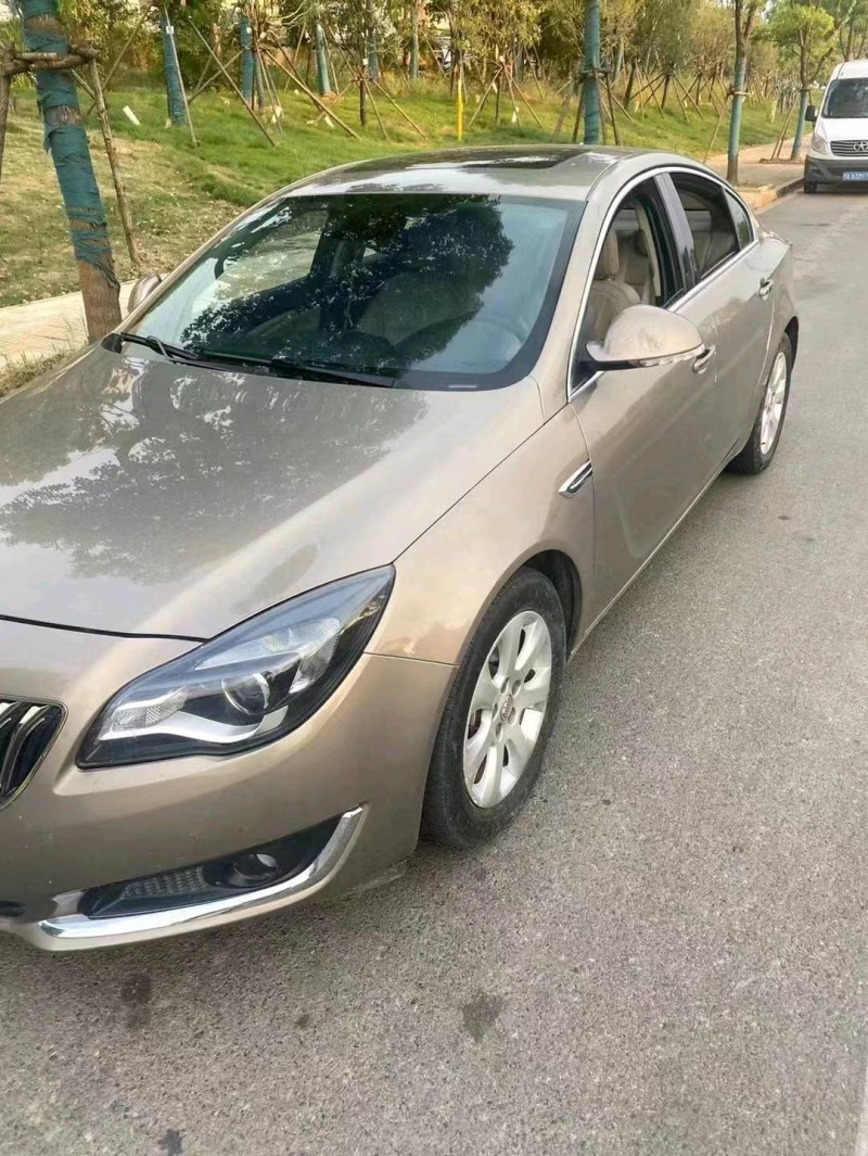 北京17年别克君威2