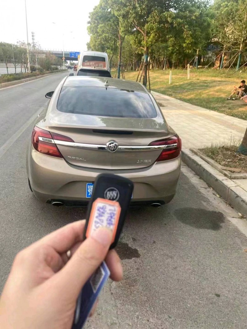 北京17年别克君威3