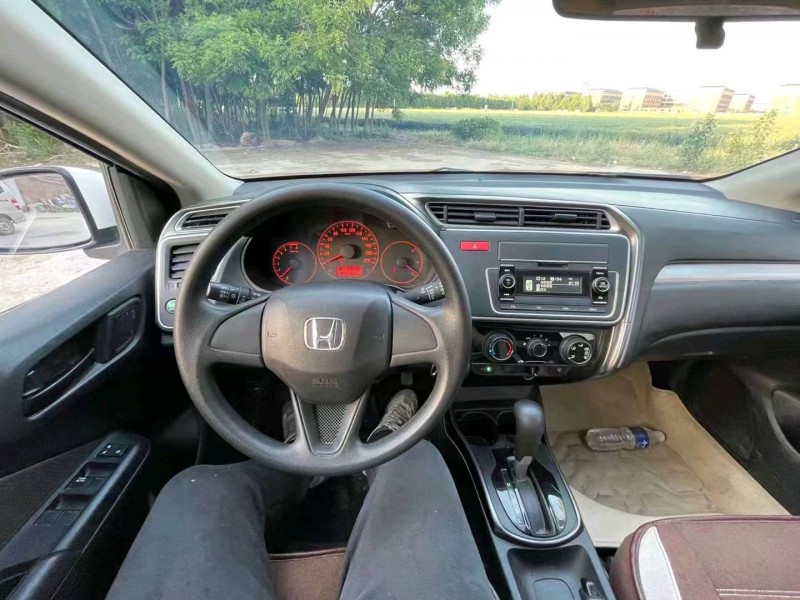 东营19年本田竞瑞4