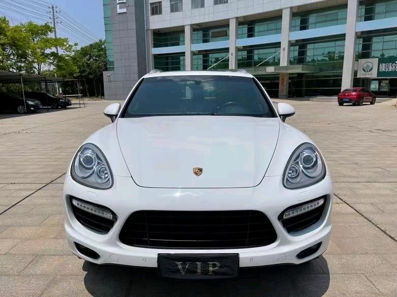 盐城13年保时捷卡宴9