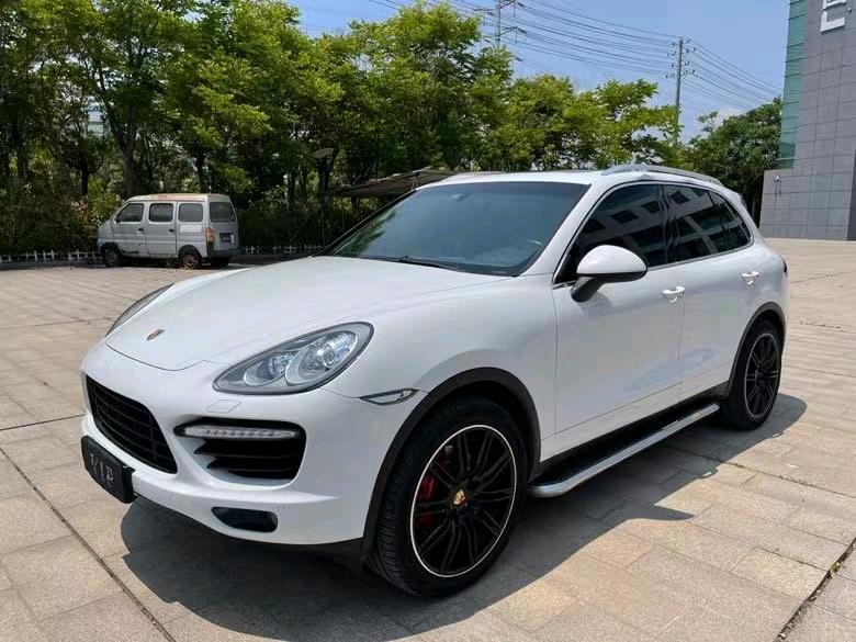 盐城13年保时捷卡宴7