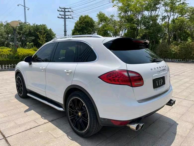 盐城13年保时捷卡宴2