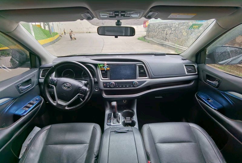 东莞15年丰田汉兰达7