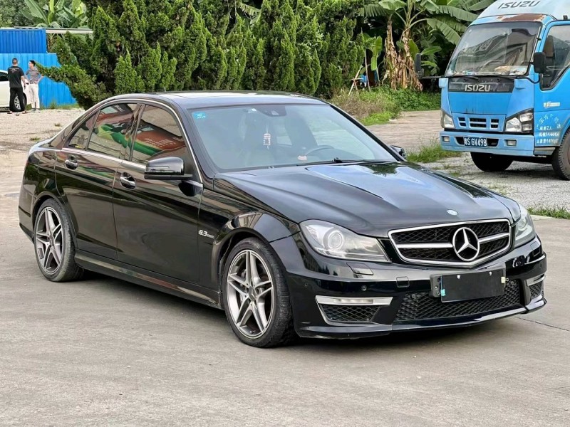 东莞13年奔驰AMG3