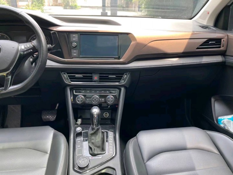 北京19年大众探岳6