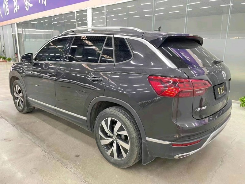 济宁20年大众探岳8