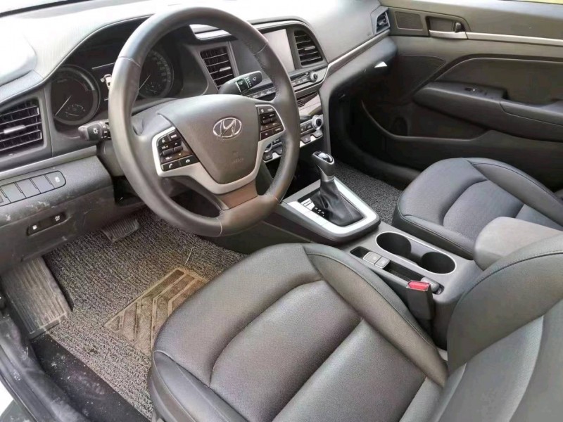 徐州21年现代领动8