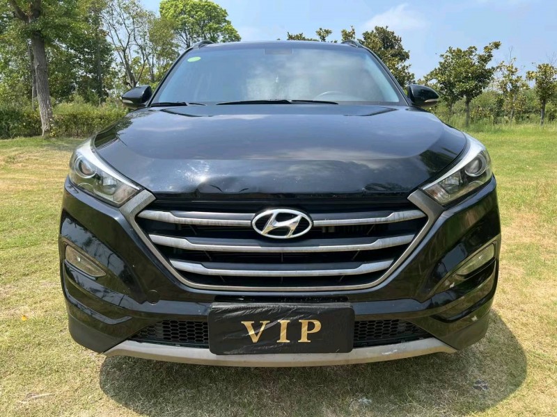 徐州19年现代途胜1