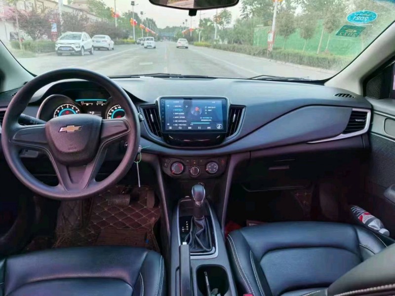 北京18年雪佛兰科沃兹6