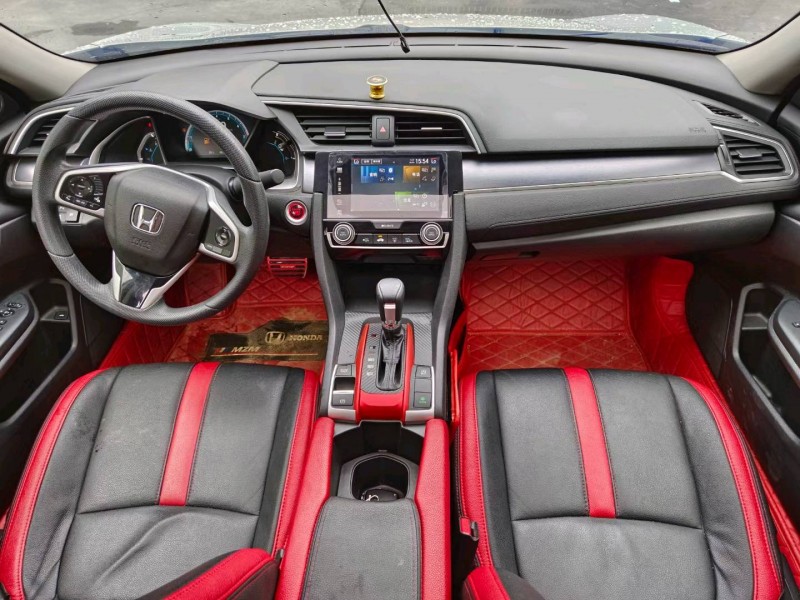 广州17年本田思域4