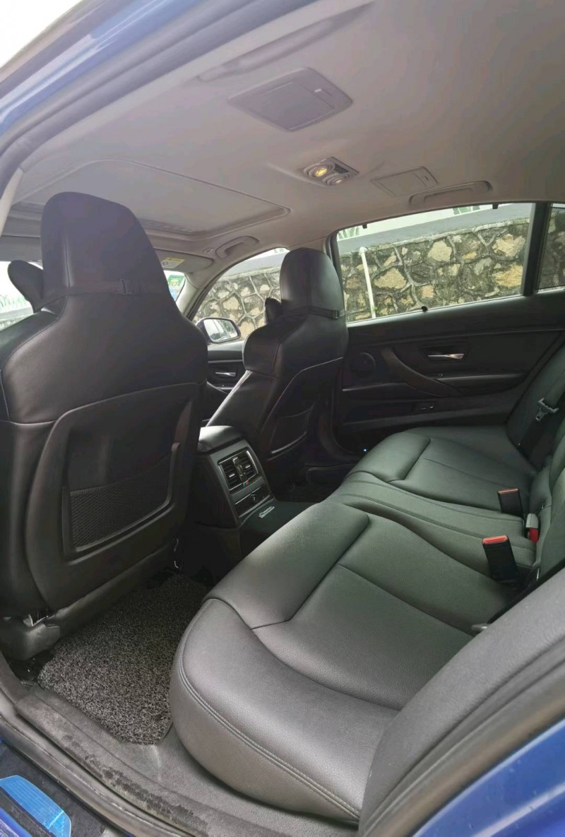 东莞17年宝马3系7