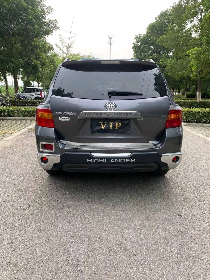 徐州12年丰田汉兰达8