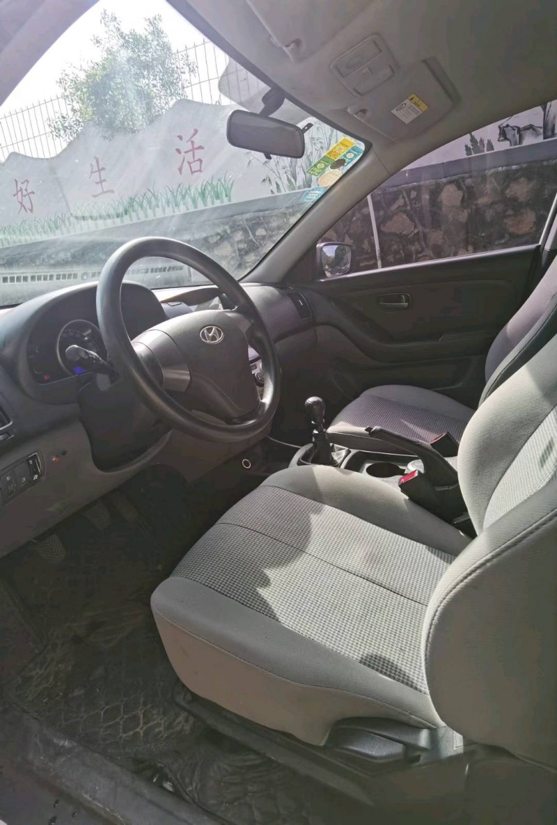 东莞18年现代悦动6