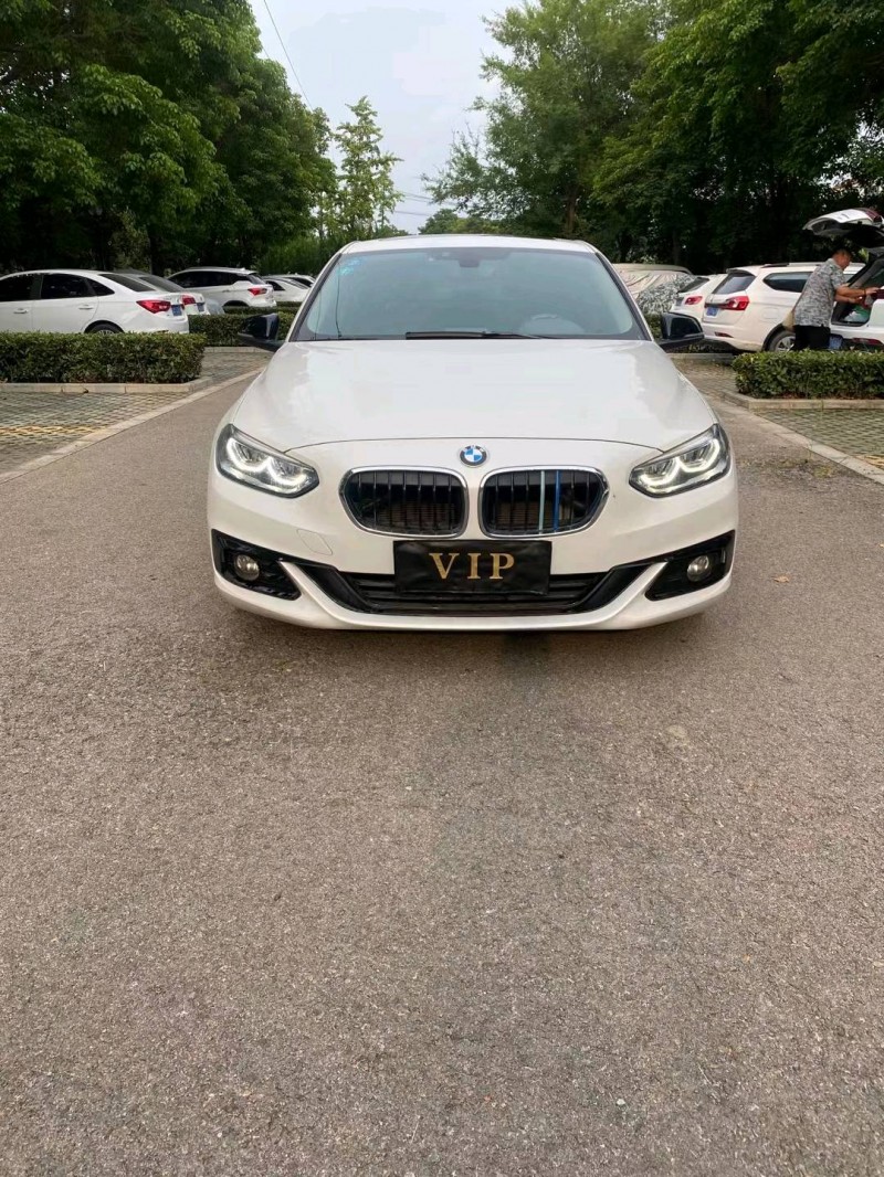 徐州18年宝马1系9