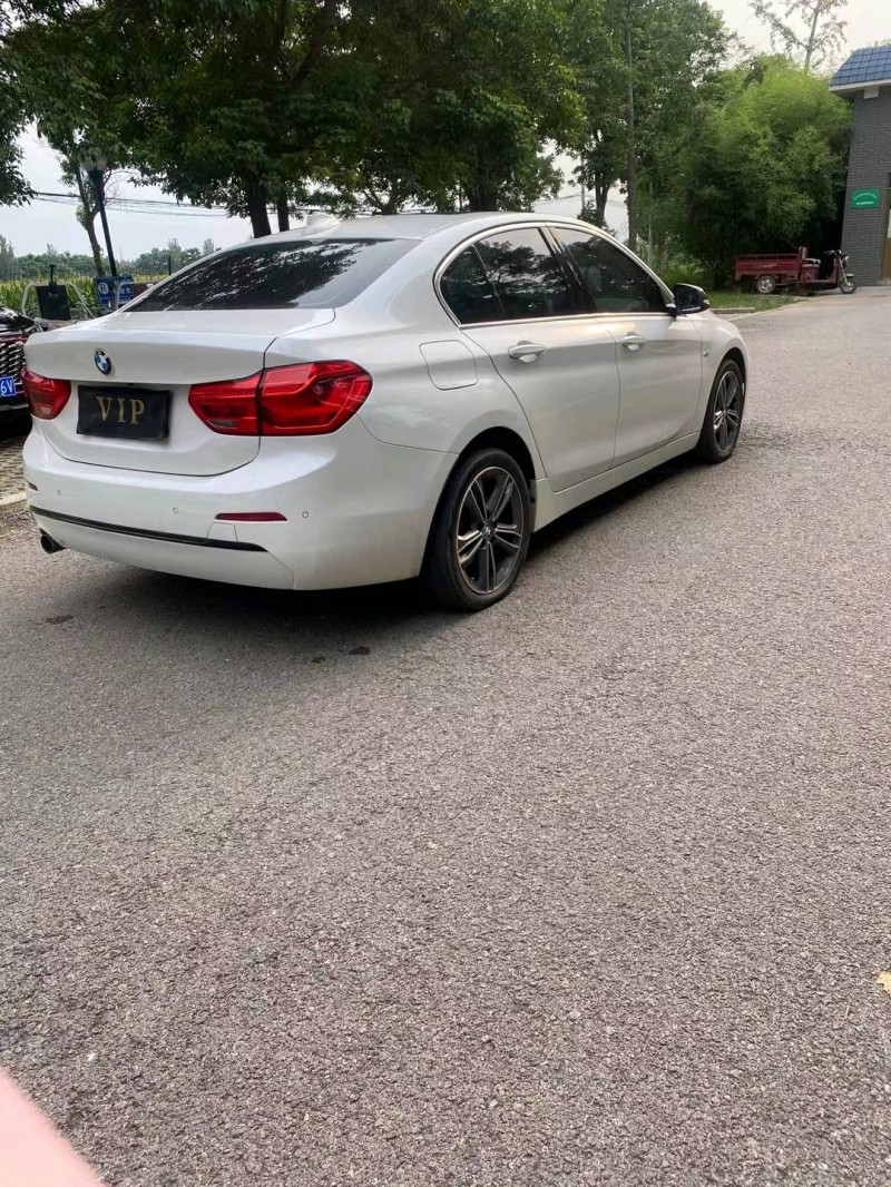 徐州18年宝马1系3