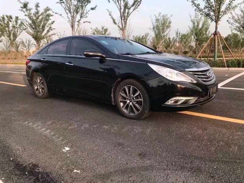 徐州13年现代索纳塔八7