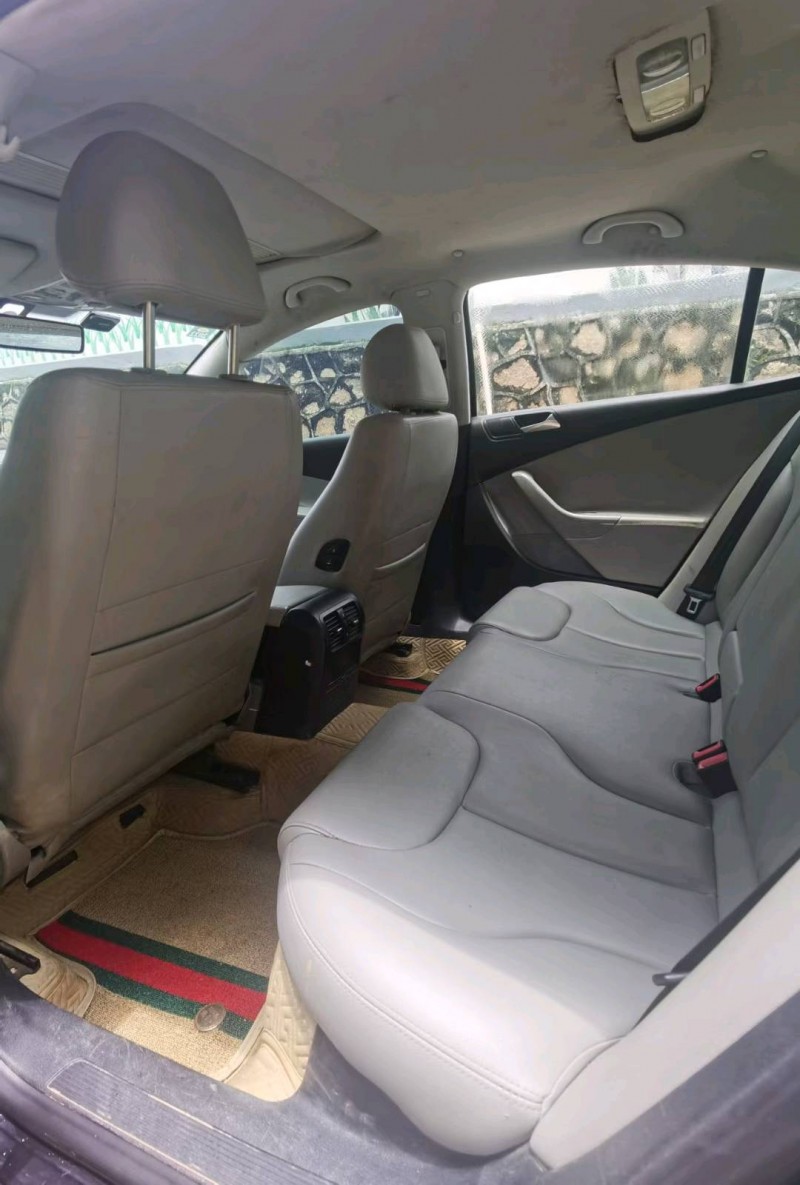 东莞11年大众迈腾8