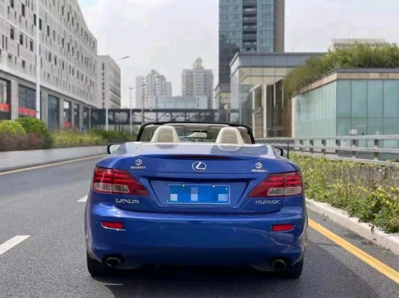 宜春10年雷克萨斯LS4
