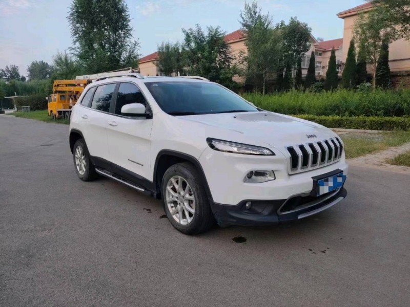 北京17年Jeep自由光6