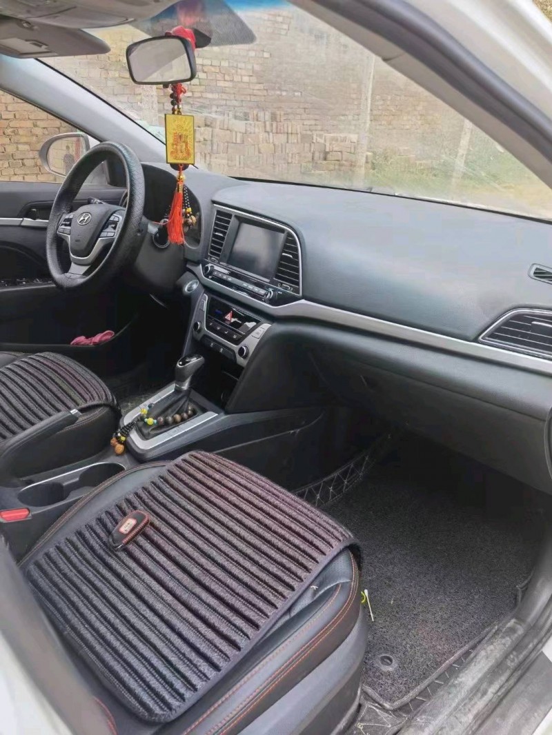 北京18年现代领动5