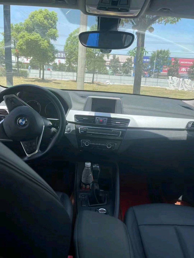北京18年宝马X13