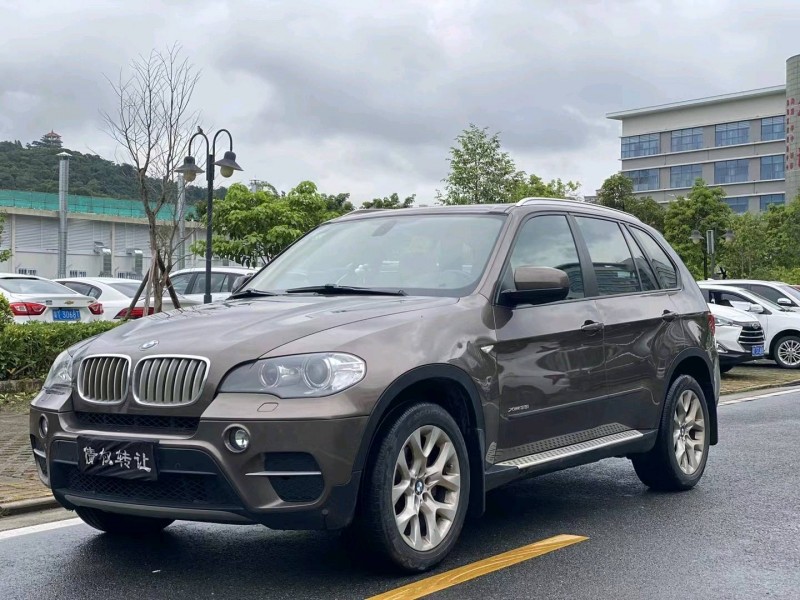 广州12年宝马X58