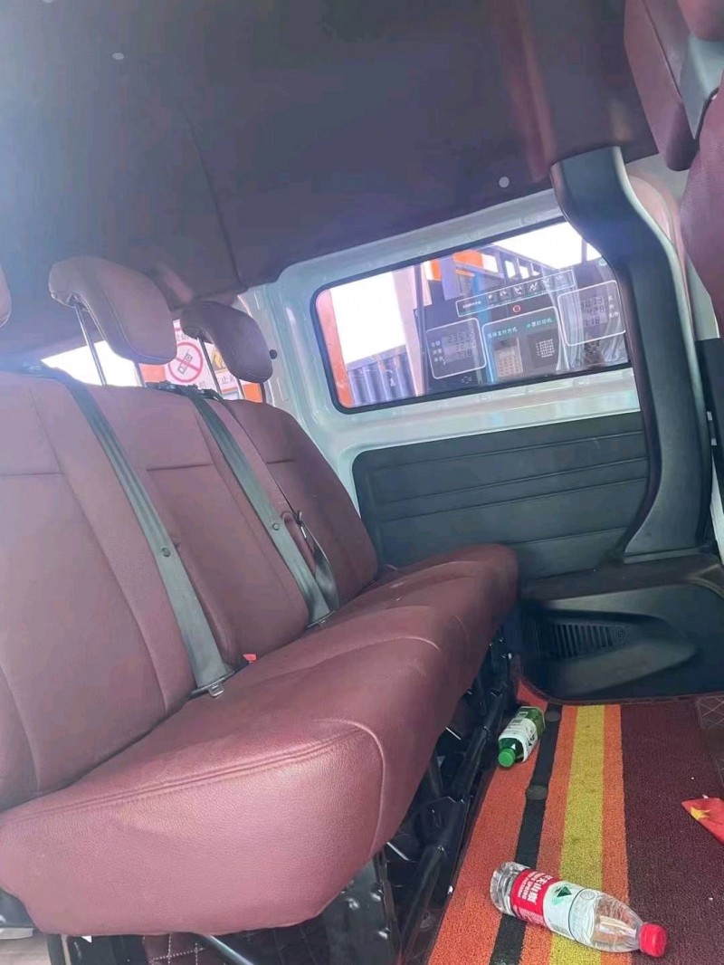 邢台18年福特全顺4