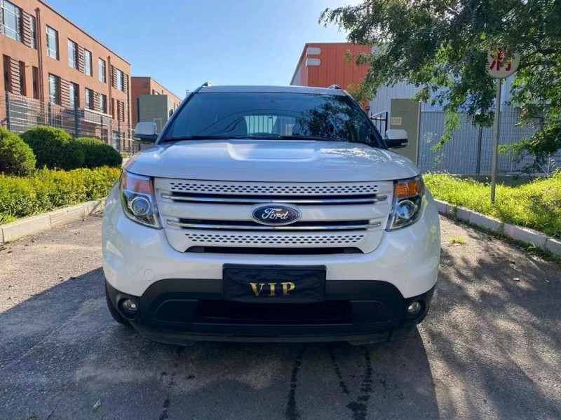 沈阳15年福特探险者1