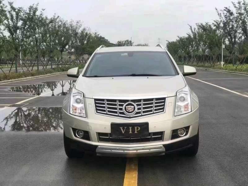 徐州14年凯迪拉克SRX1