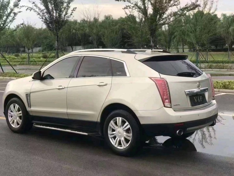 徐州14年凯迪拉克SRX7