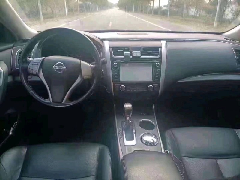 徐州14年日产天籁6