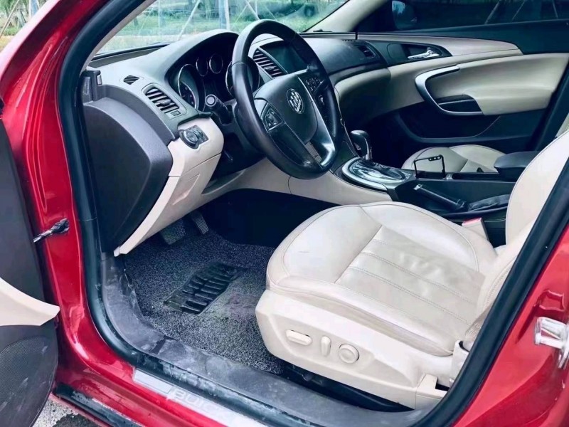 徐州13年别克君威6