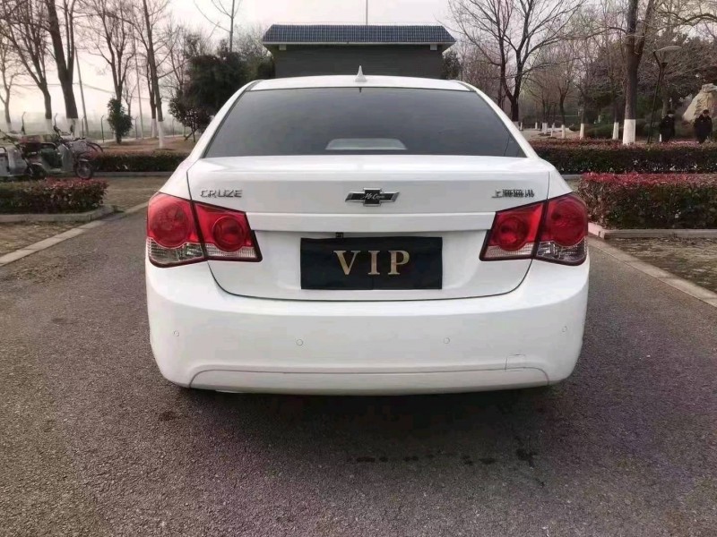 徐州14年雪佛兰科鲁兹9