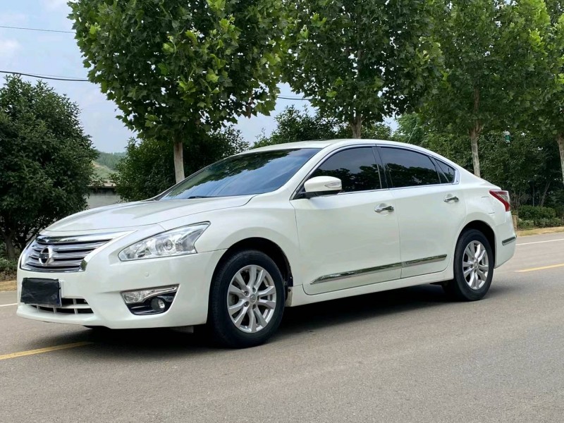 徐州14年日产天籁2