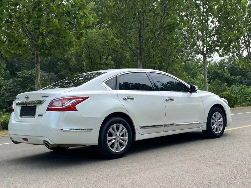 徐州14年日产天籁7