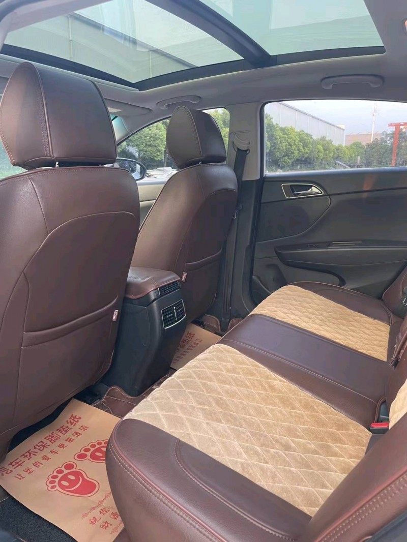 徐州16年现代名图8