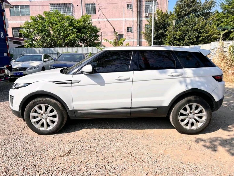 广州17年路虎极光8