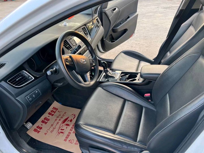 徐州16年现代名图4