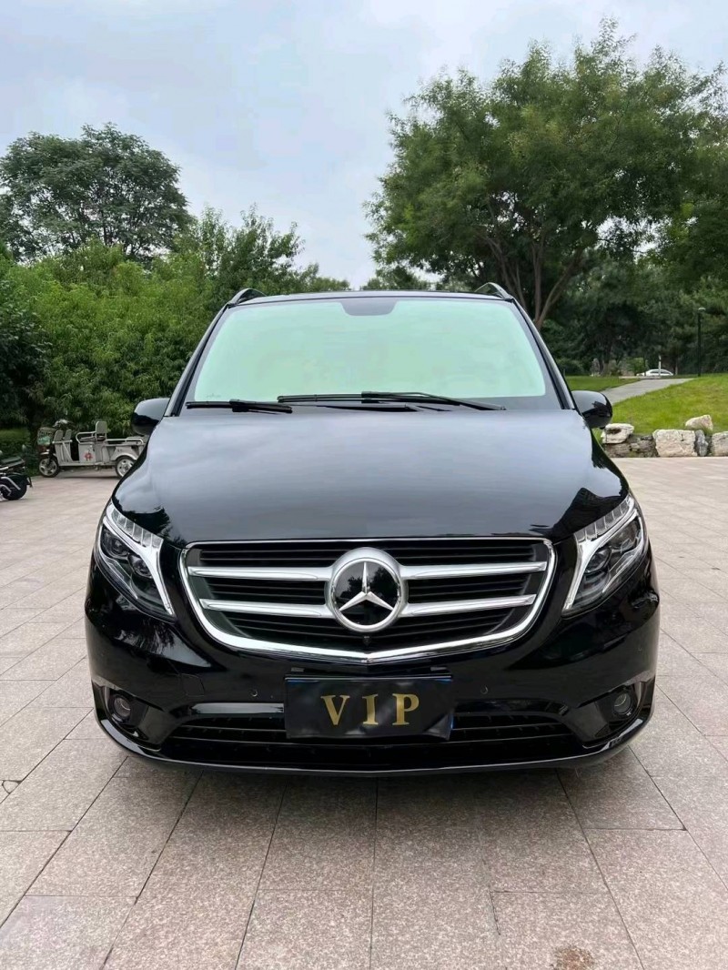 邢台19年奔驰威霆9