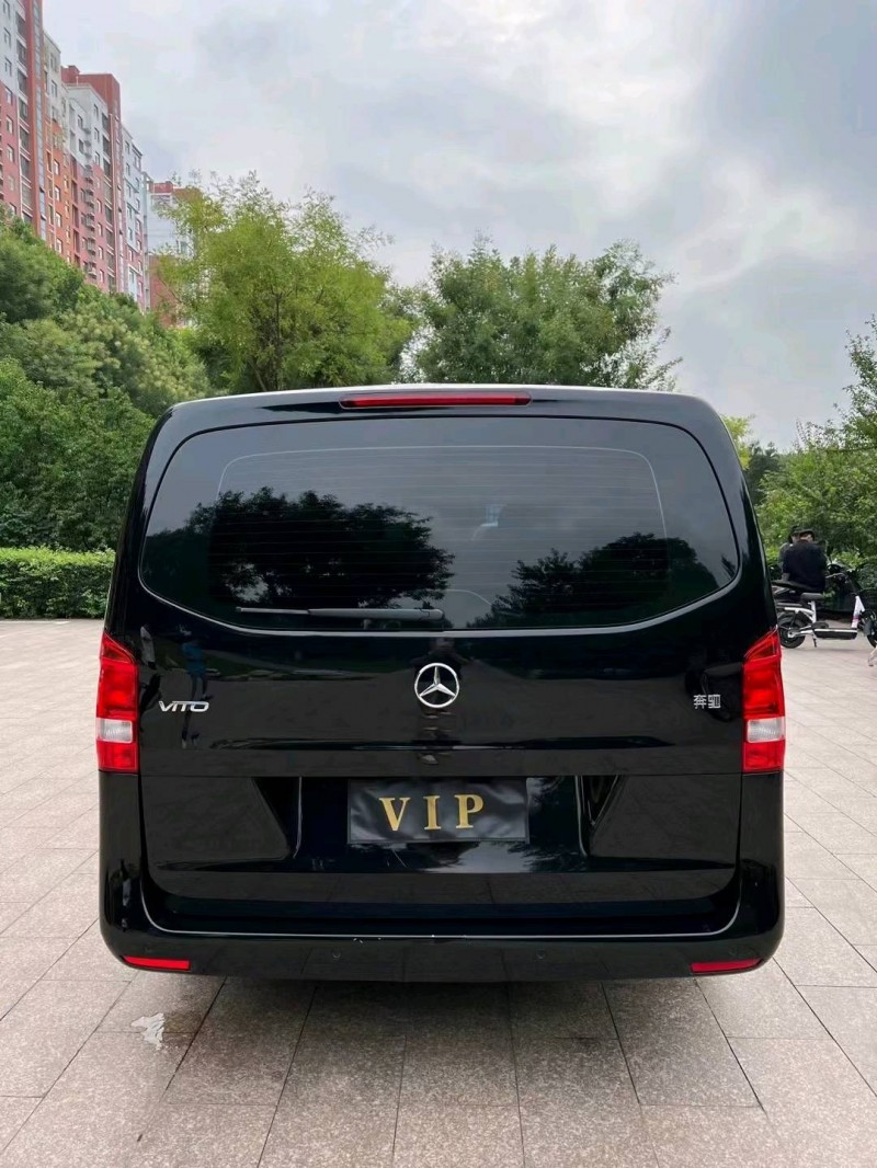 邢台19年奔驰威霆1