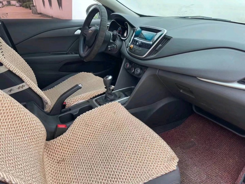 徐州18年雪佛兰科沃兹9