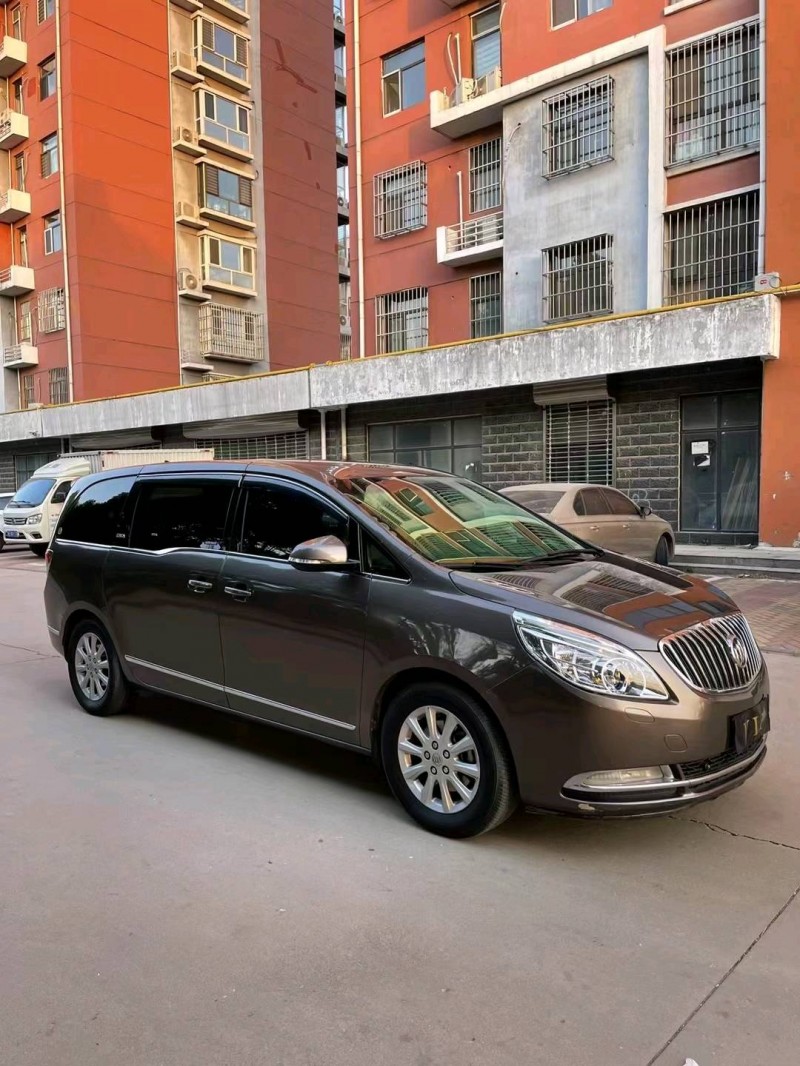 邢台11年别克GL83