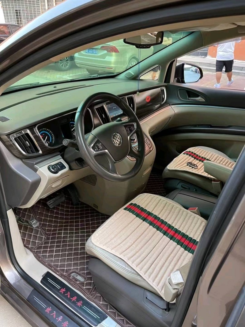 邢台11年别克GL85