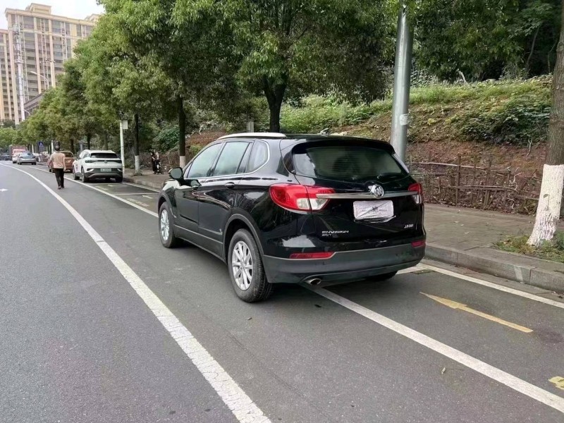 邵阳17年别克昂科威5