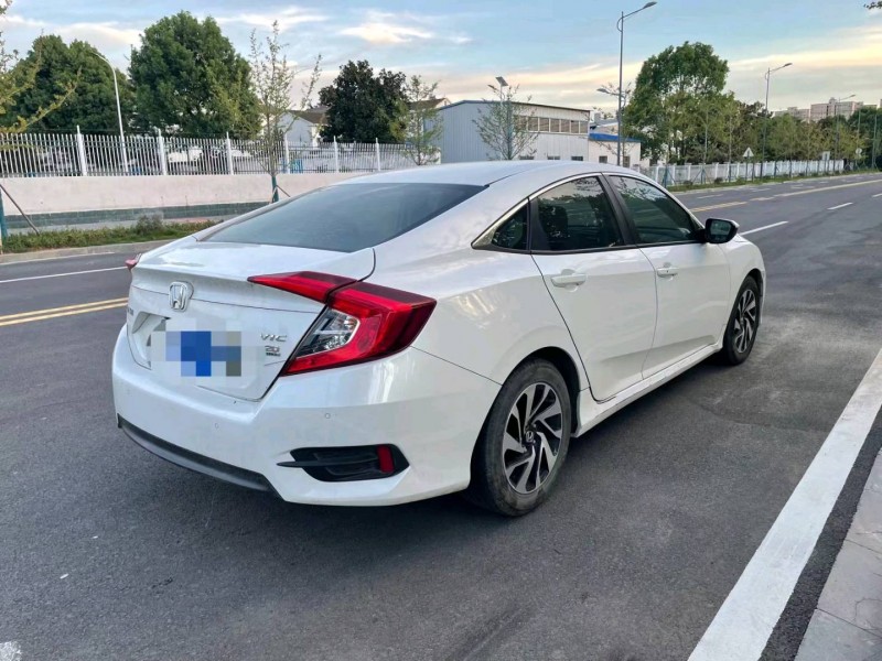 北京18年本田思域9